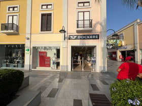 Minka  Dockers